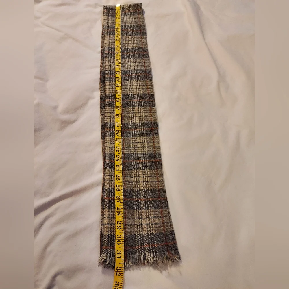 Vintage London Fog Men's Plaid Weatherized Wool Scarf - 62" - Picture 3 of 5